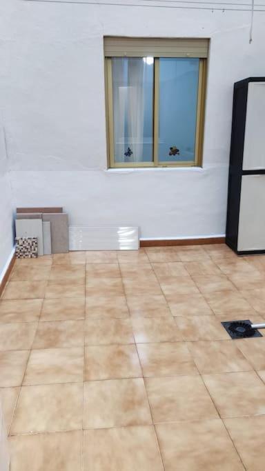 Superbe Appartement Pres De La Plage! サンタ・ポラ エクステリア 写真