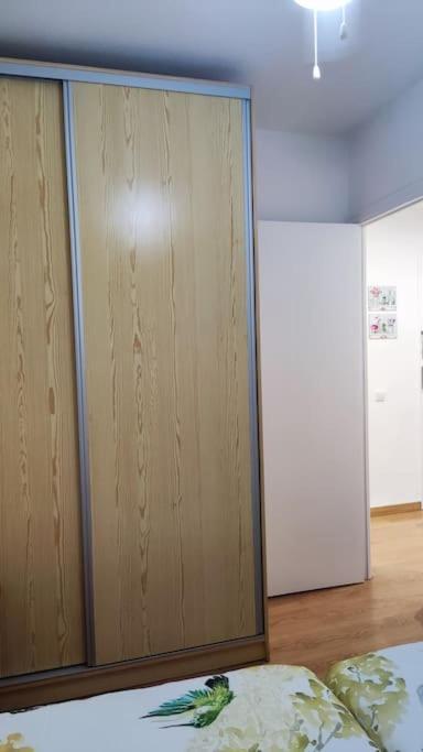 Superbe Appartement Pres De La Plage! サンタ・ポラ エクステリア 写真